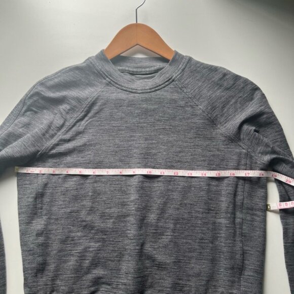 Lululemon Close Comfort Crewneck Heathered Core Dark Grey Size 4 - Picture 4 of 4